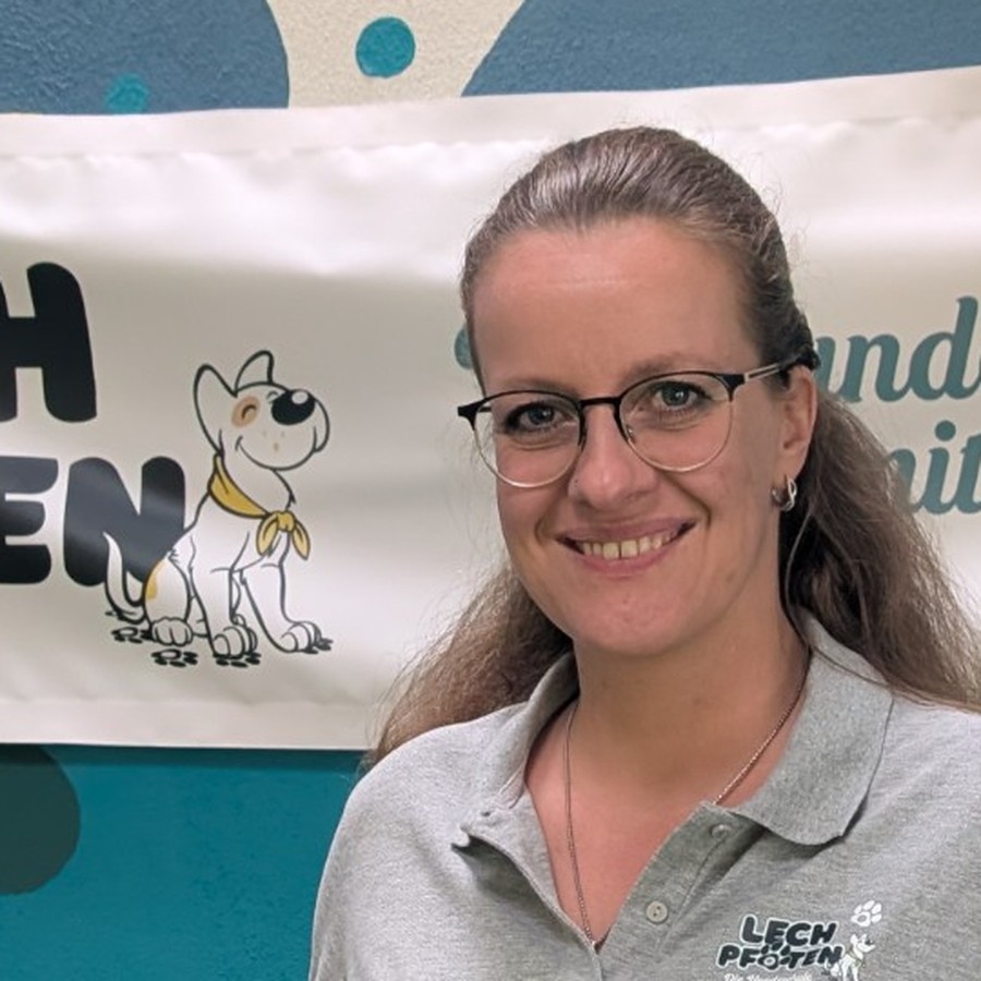Nadine aus dem Lechpfoten-Team